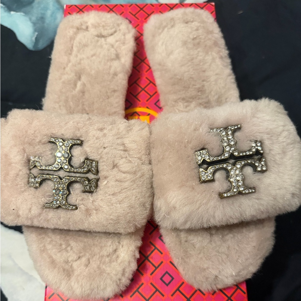 Tory Burch Blush Furry Slippers with Crystal Logo